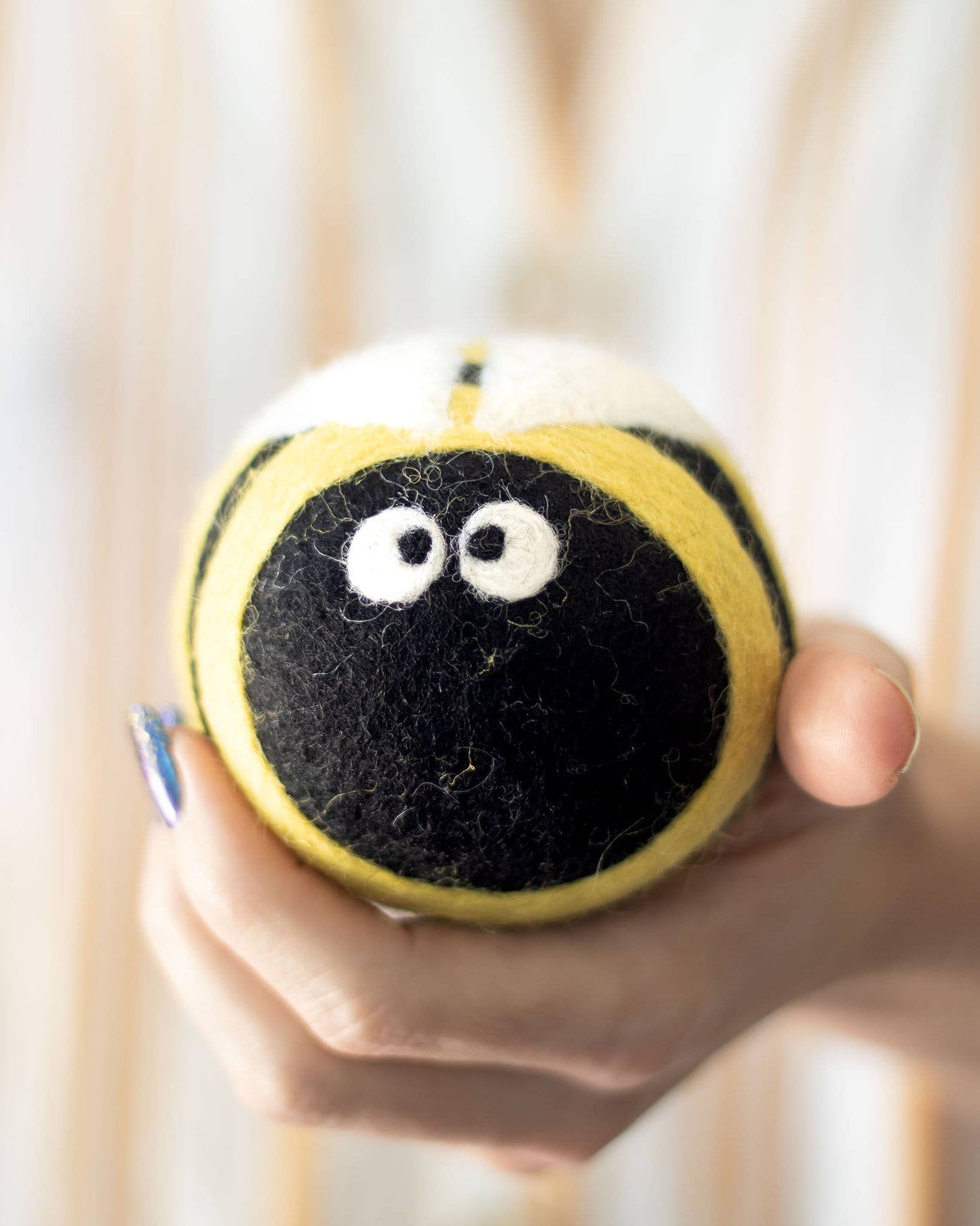 Busy Bees Eco Wool Dryer Balls: PACKAGE FREE