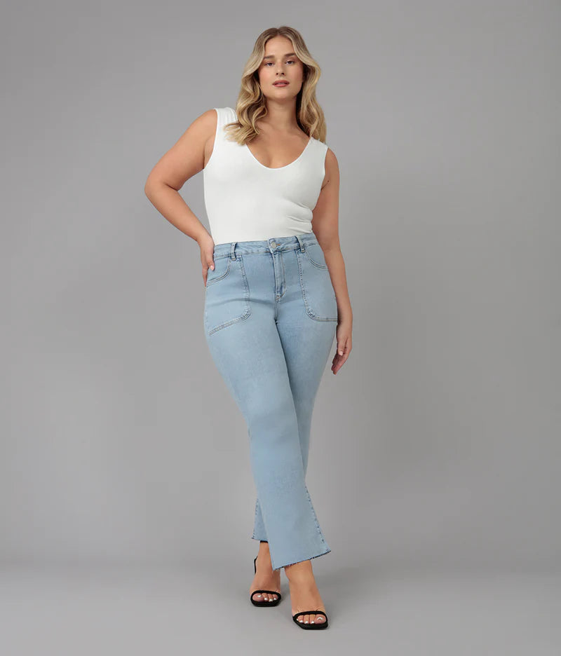 Billie High Rise Bootcut Jeans 28" Inseam Dusty Sky