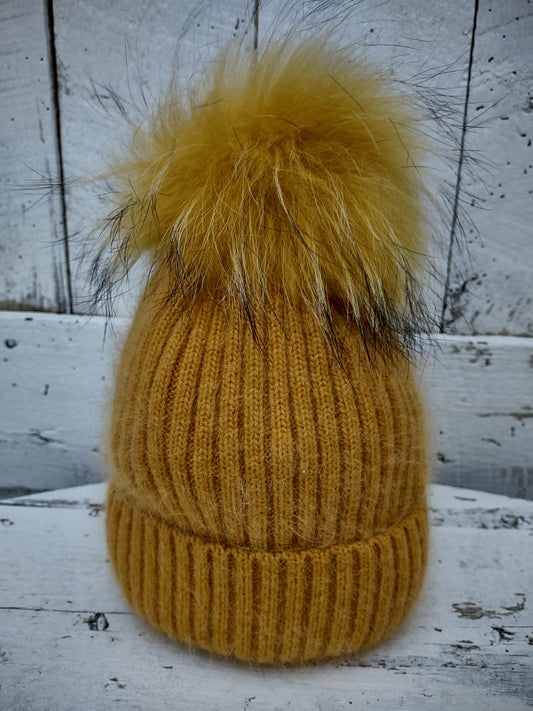 Pom Hat - Angora/Wool Blend