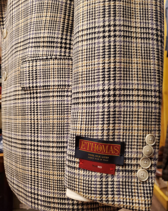 Italian Cream & Navy Houndstooth Sport Coat