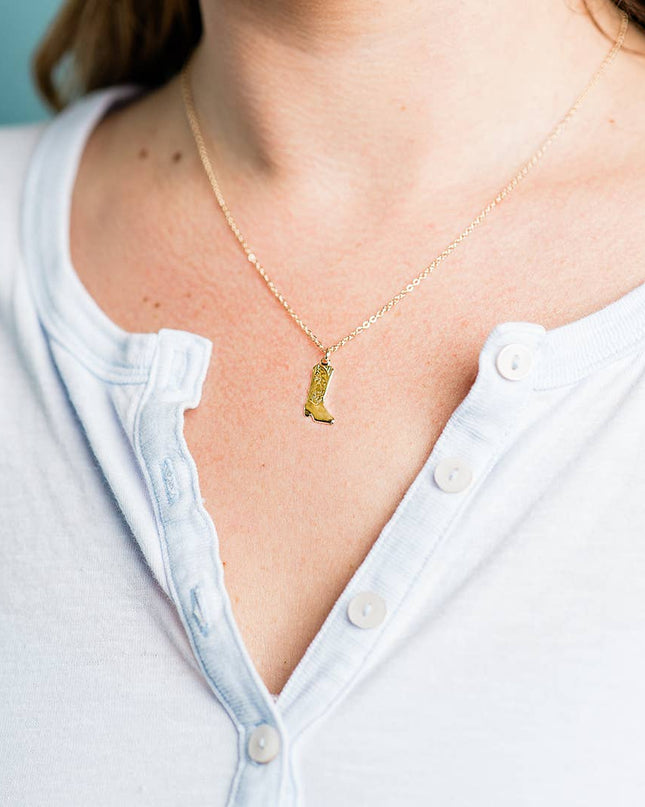 Cowgirl Boot Necklace: 18 Inch