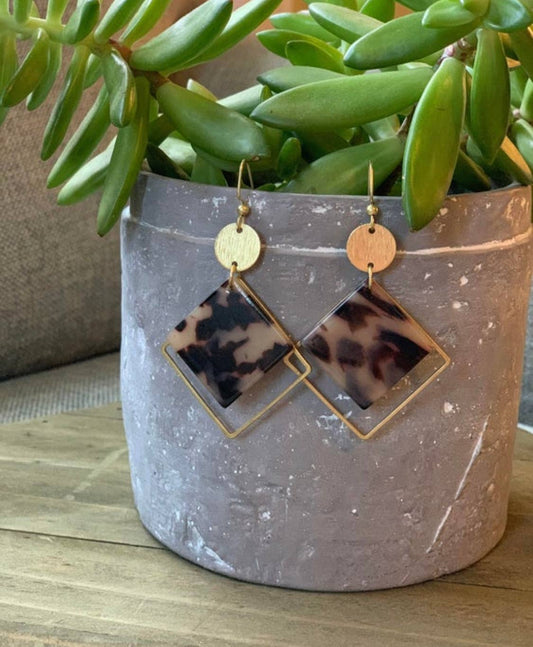 Tortoiseshell Diamond Dangle (Small): Blonde Tortoiseshell