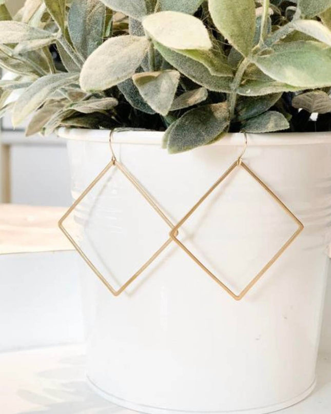 Basic Diamond: Brass