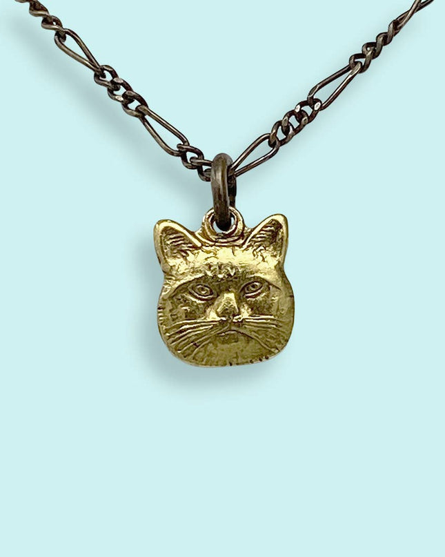 Here Kitty Cat Necklace: 18 Inch
