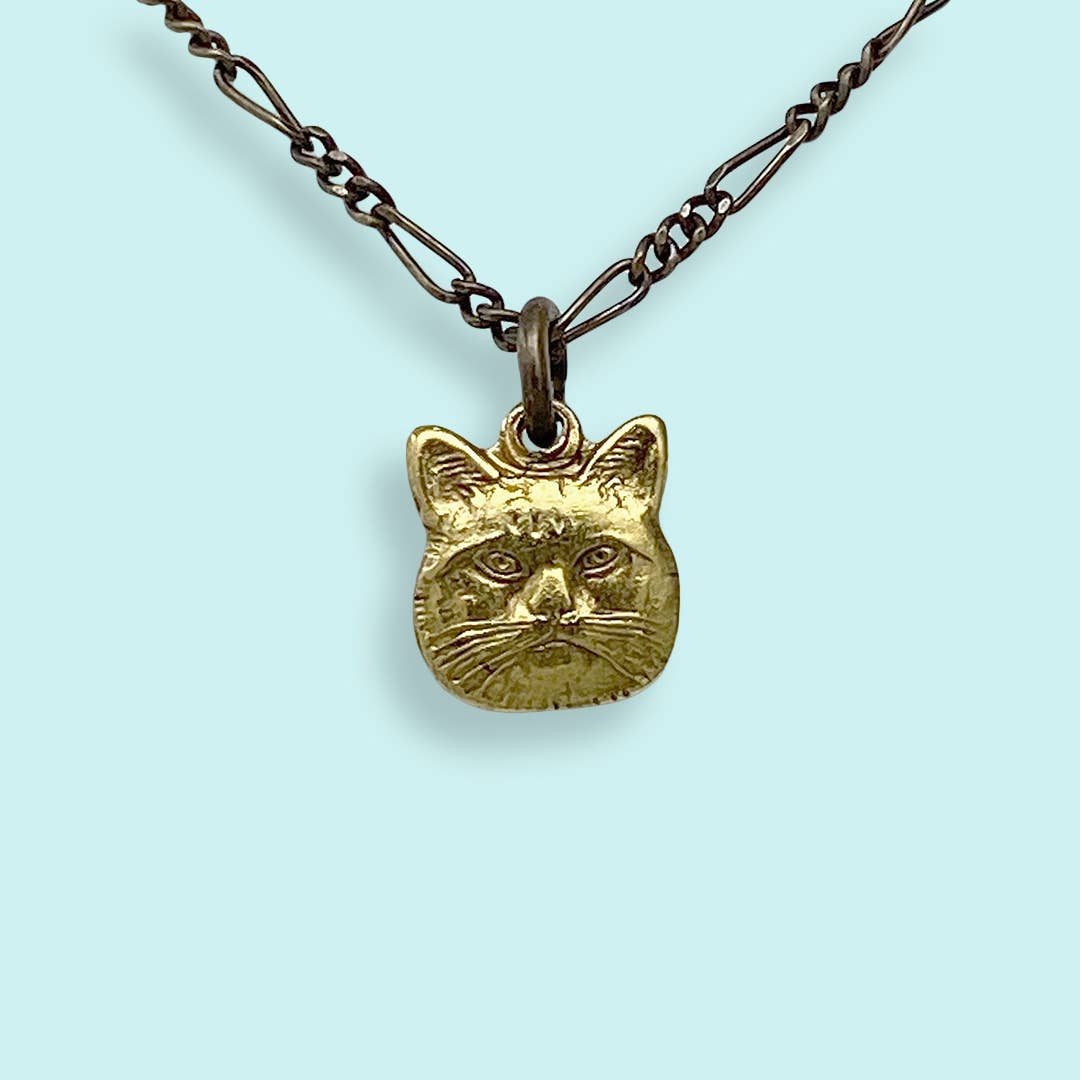 Here Kitty Cat Necklace: 18 Inch