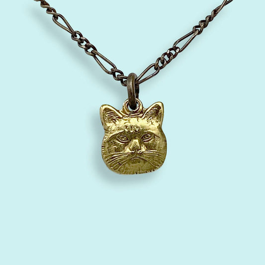 Here Kitty Cat Necklace: 18 Inch