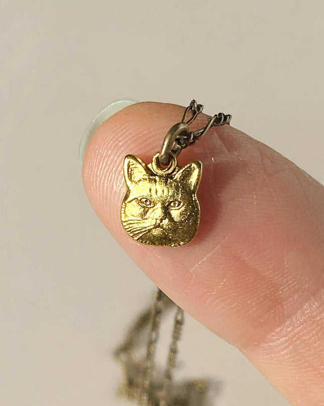 Here Kitty Cat Necklace: 18 Inch