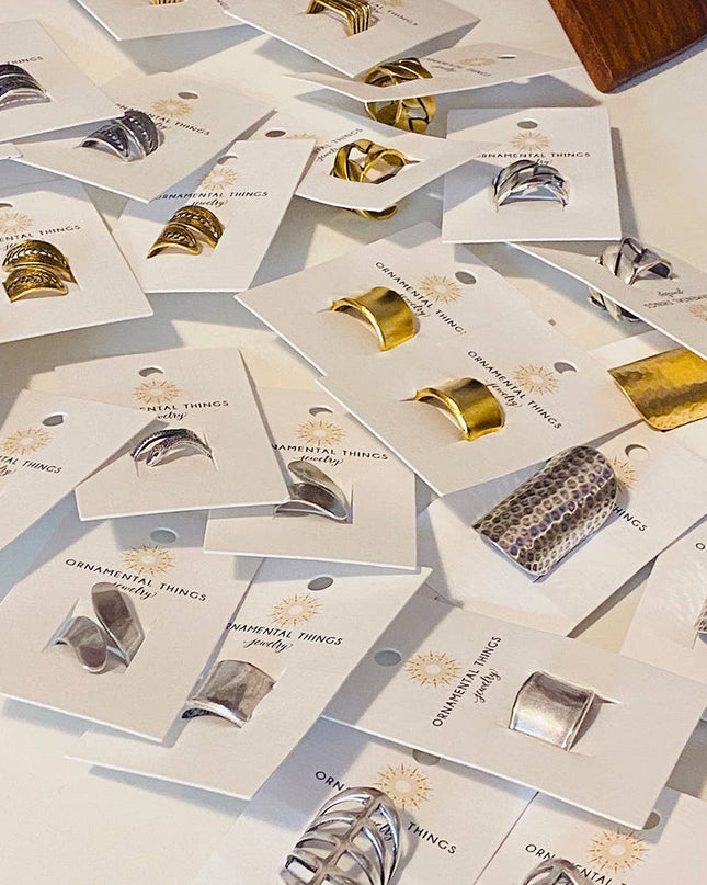 Porcupine Ring: Carded / 8