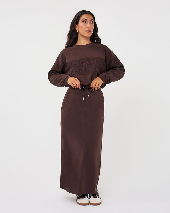 Brown Model Maxi
