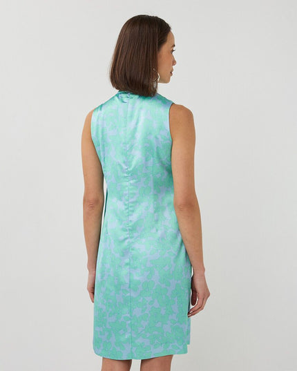 Blouse Knot Detail